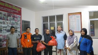 Korban Terdampak Bencana Pergeseran Tanah Cianjur Mendapat Bantuan Sembako