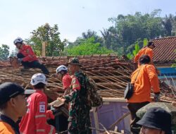 Pergeseran Tanah di Kampung Sukajadi Cianjur Sebabkan Puluhan Rumah Rusak