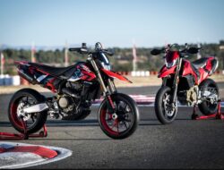 Touring Ducati Indonesia di Prambanan Cetak Rekor MURI