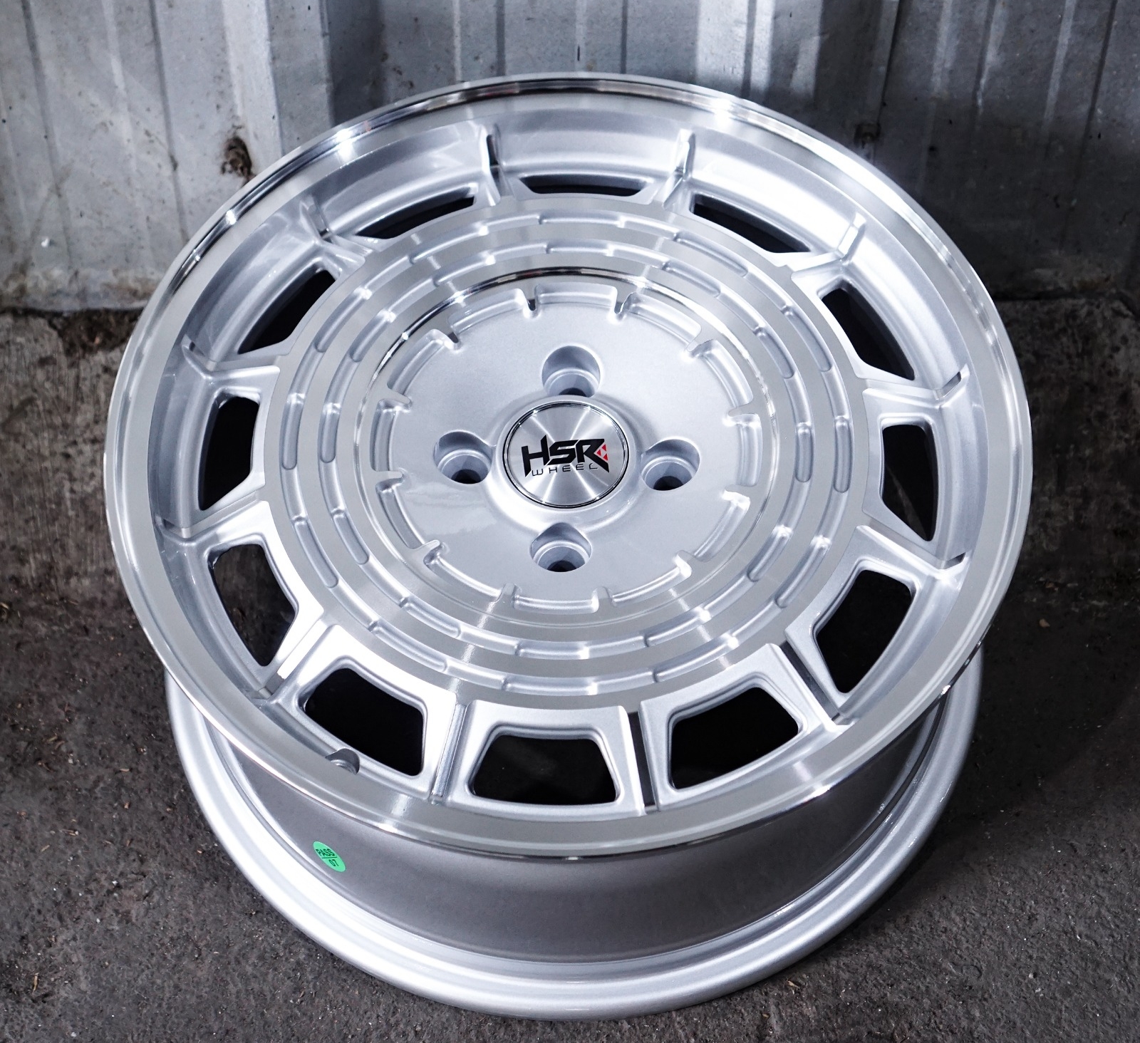 Velg HSR AERI - apakabar.co.id