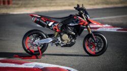Spesifikasi Ducati Hypermotard 698 Mono, memakai mesin standar MotoGP - apakabar.co.id