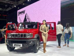 Jimny 5-Door dan 3 Model Suzuki Raih Penghargaan di Otomotif Award 2024