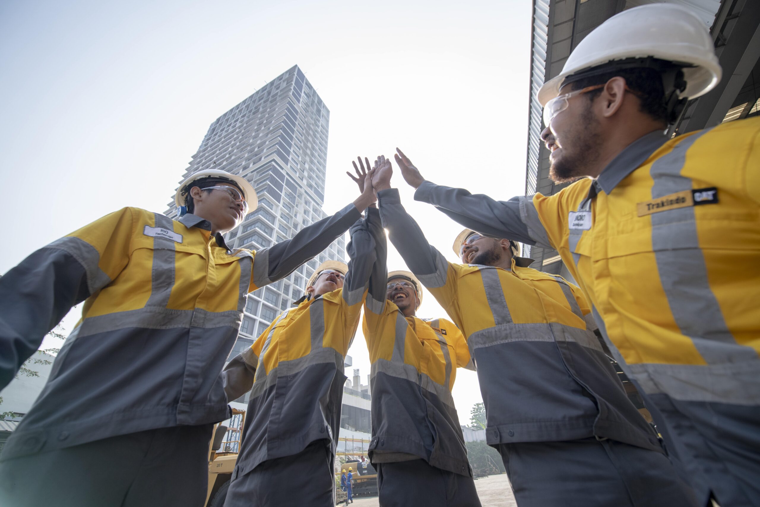 Trakindo Dinobatkan Best Employers Indonesia 2023 - apakabar.co.id