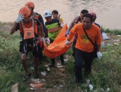 Tercebur dan Hanyut di Ciliwung Jakpus, Bocah Lelaki 7 Tahun Ditemukan Tewas