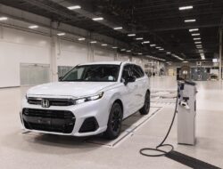 Honda Mulai Produksi Massal CR-V Bertenaga Hidrogen di Amerika Serikat