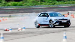 Hyundai Ioniq 5 N diuji dan dilombakan di berbagai jenis trek lintasan balap pada fasilitas HMG Driving Experience Center Taean di Korea Selatan - apakabar.co.id