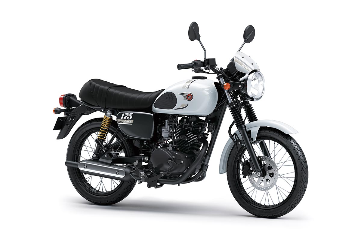 Kawasaki W175 Cafe warna Pearl Crystal White - apakabar.co.id