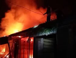 Kebakaran Pasar Sukanagara, 16 Toko Terbakar