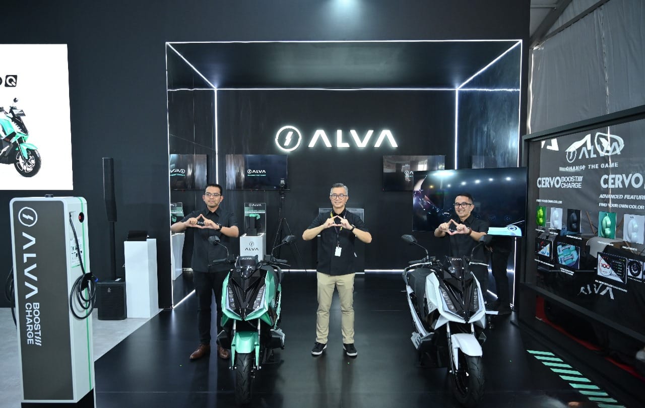 Alva meluncurkan motor listrik baru di GIIAS 2024 - apakabar.co.id