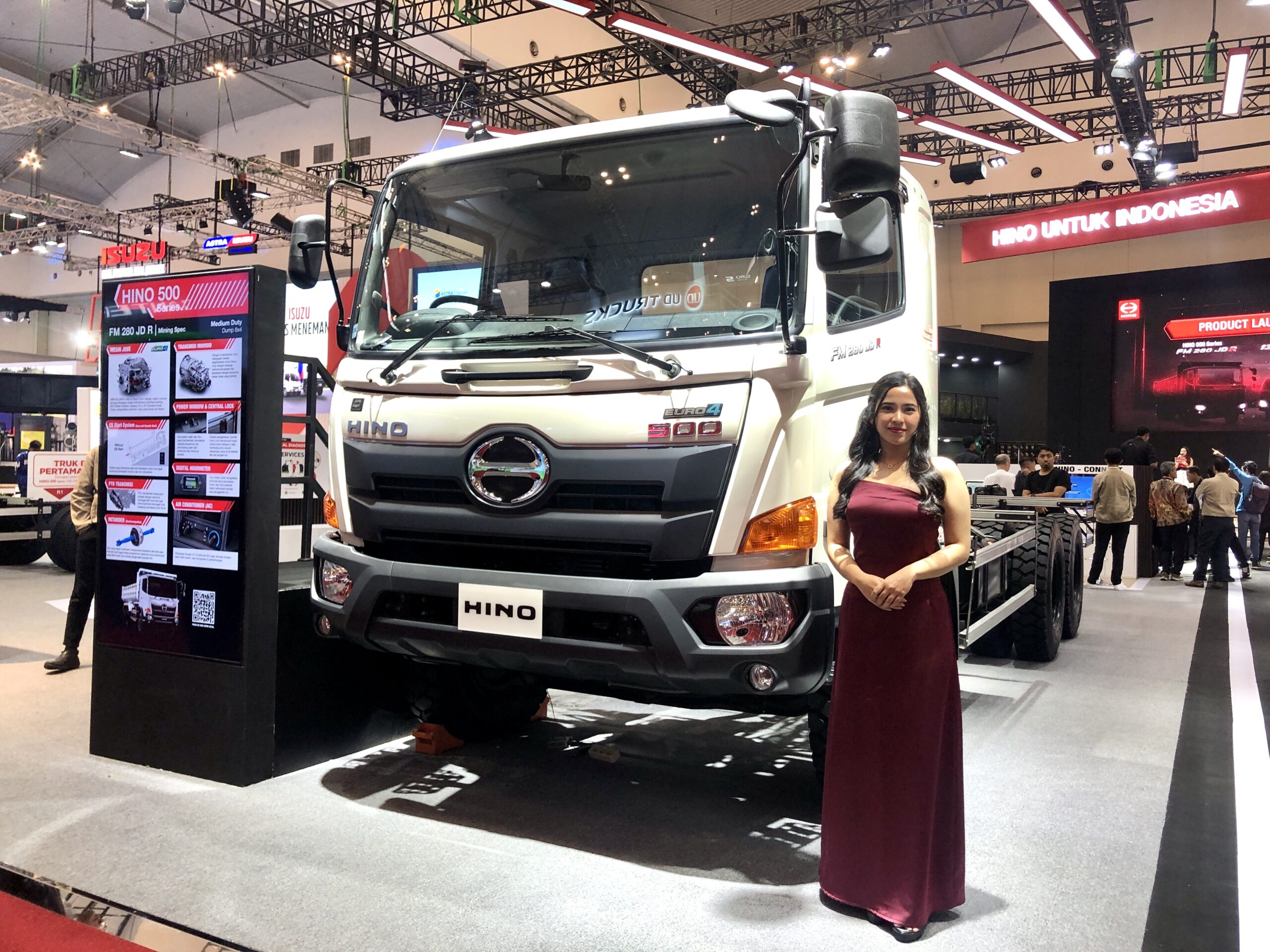 Hino 500 FM280 JD hadir di GIIAS 2024 - apakabar.co.id