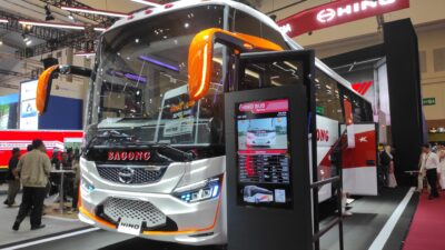 Hino Bus AK 240 Space Frame Mejeng di GIIAS 2024, Bagasi Jadi Lebih Luas