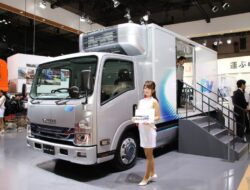 Isuzu Siap Hadirkan Kendaraan Ramah Lingkungan di GIIAS 2024