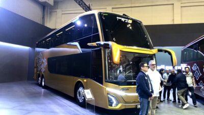 Karoseri Adiputro merilis Jetbus 5 SDD dengan sasis mercedes-benz O 500 2445 - apakabar.co.id/DF