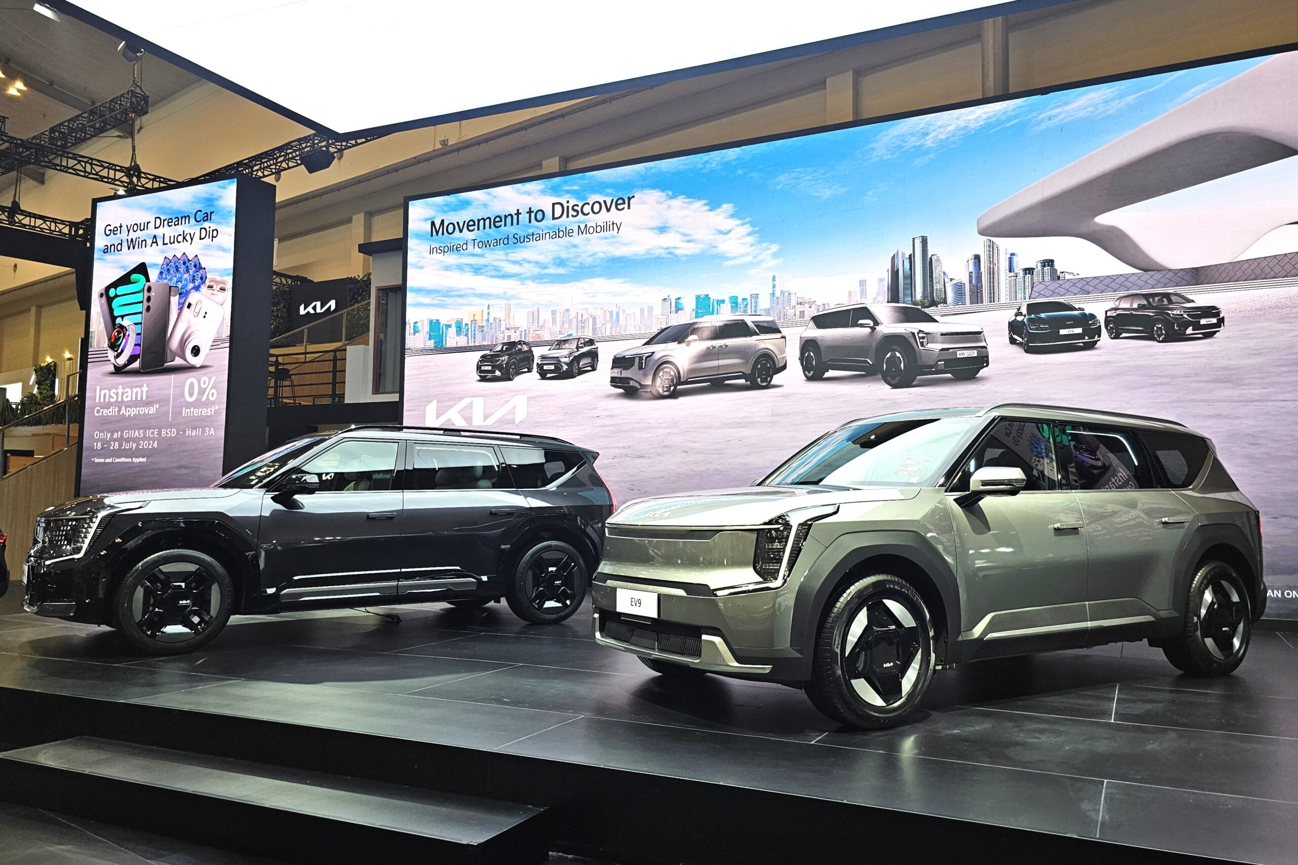 Kia EV9 GT-Line dan EV9 Earth di GIIAS 2024 - apakabar.co.id