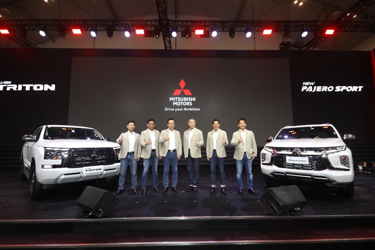 Jajaran direksi PT MMKSI saat acara peluncuran Mitsubishi All New Triton dan New Pajero Sport di GIIAS 2024 - apakabar.co.id