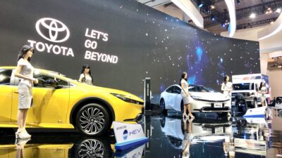 Toyota meluncurkan All New Prius HEV dan All New Prius PHEV di GIIAS 2024 - apakabar.co.id