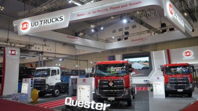 Booth UD Trucks di GIIAS 2023 - apakabar.co.id