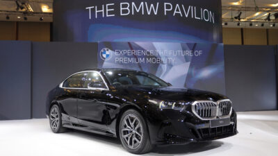 BMW 520i M Sport terlaris di GIIAS 2024 - apakabar.co.id