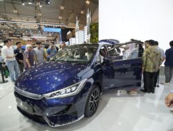 BYD Jual hampir 3 Ribu Mobil Listrik di GIIAS 2024, Hyundai dan Chery Keok