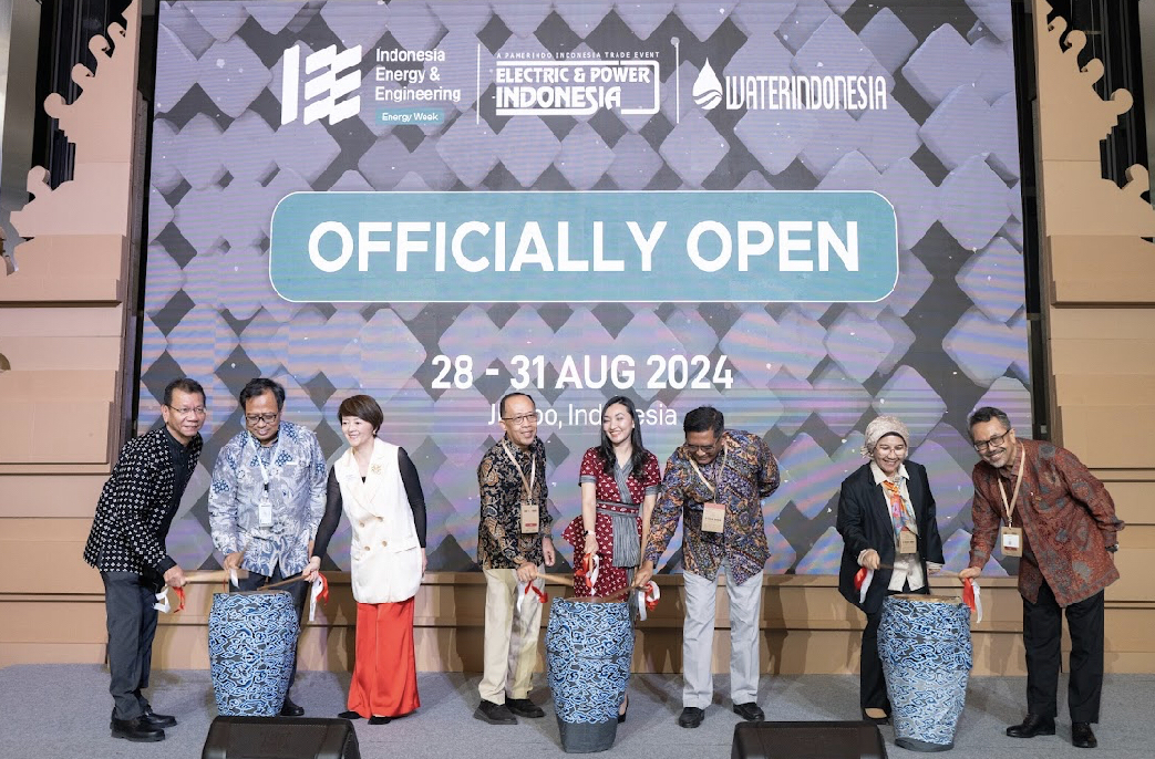 Energy Week 2024 yang menjadi bagian dari pameran Indonesia Energy & Engineering atau IEE Series 2024 resmi dibuka pada Rabu hari ini (28/8) - apakabar.co.id