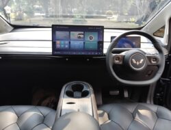 Canggihnya Head Unit Wuling Cloud EV, Bisa Operasikan Fitur Kendaraan