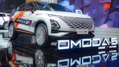 Velg HSR dipasang di mobil Chery - apakabar.co.id