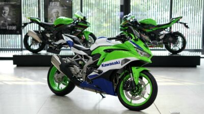 KMI Rilis Kawasaki Ninja ZX-25RR Edisi 40th Anniversary, Begini Tampangnya