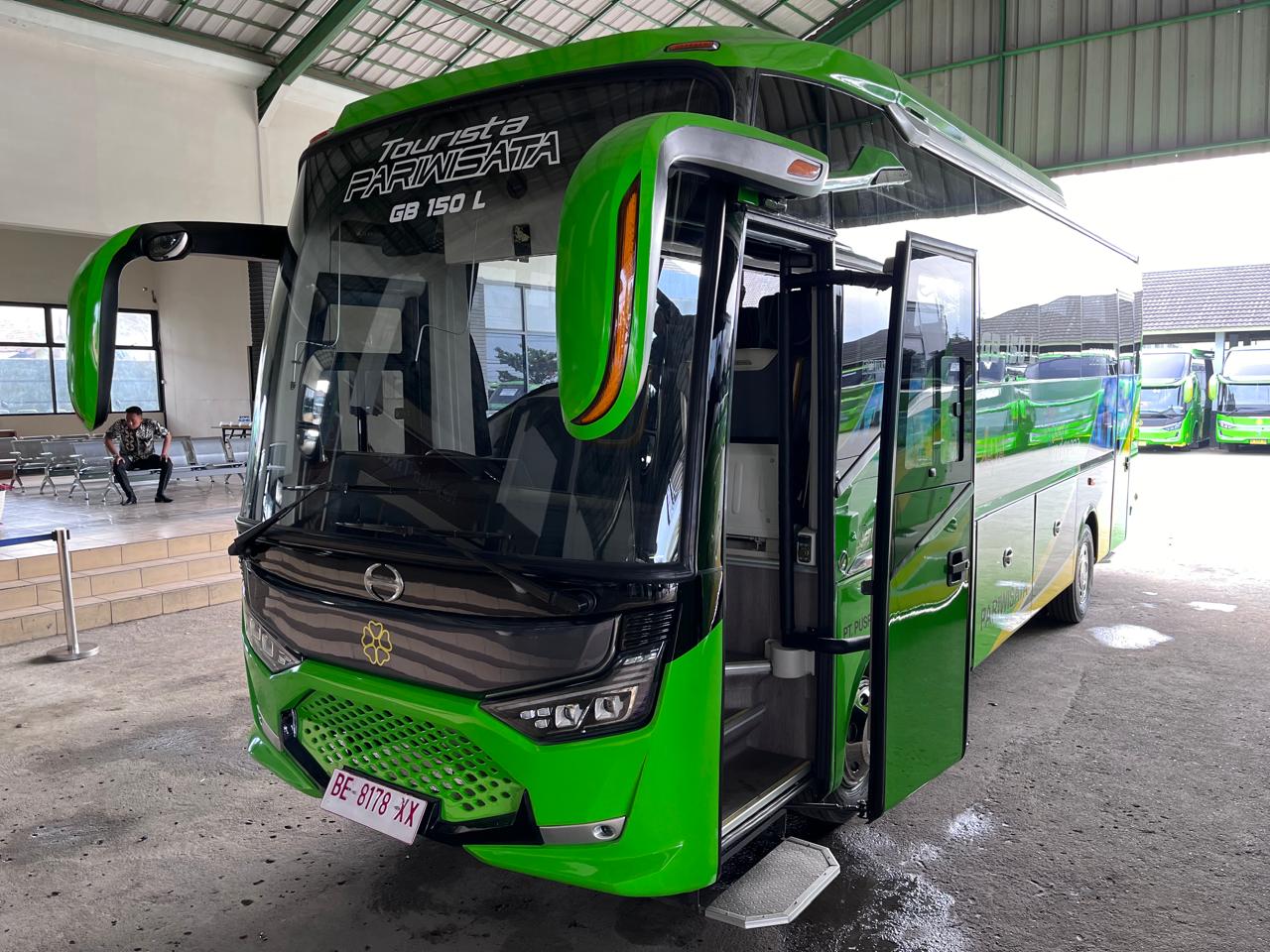 PO Puspa Jaya Tambah 2 Armada Baru, Pakai Sasis Hino GB BUS 150 L - apakabar.co.id