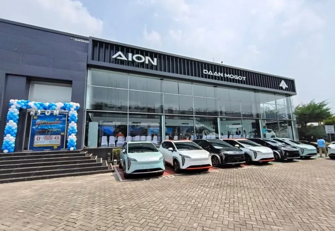 Produsen mobil listrik asal tiongkok, Aion membuka 10 diler baru sekaligus si wilayah Jabodetabek dan Bandung - apakabar.co.id