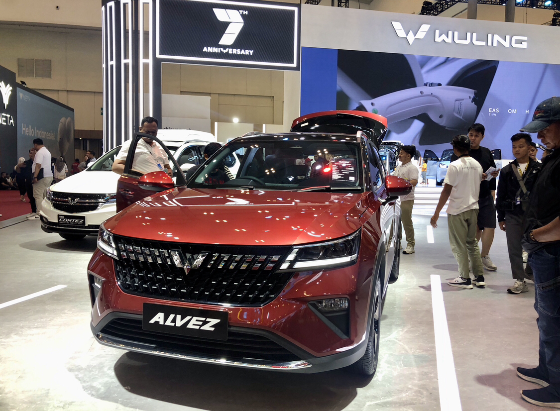 Wuling Alvez membuktikan diri sebagai pilihan kendaraan compact SUV bagi anak muda - apakabar.co.id