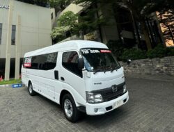 Hotel di Batam Boyong Microbus Hino Primecab L untuk Transportasi Para Tamu