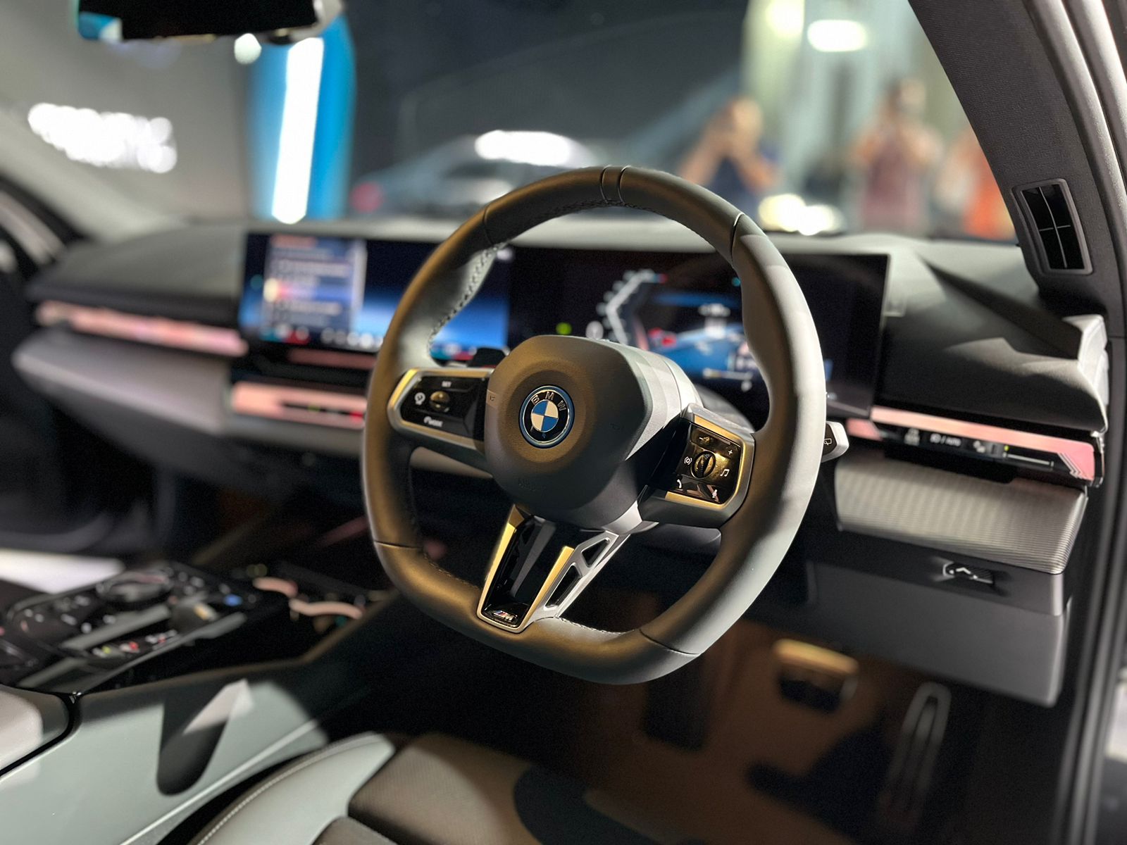 Kokpit BMW i5 Touring - apakabar.co.id