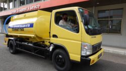 Mitsubishi fuso canter meraih penghargaan dari jawa pos - apakabar.co.id