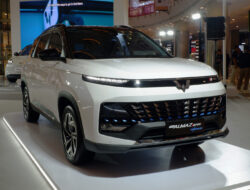 Makin Bertaji! Wuling Almaz dan Air ev Raih Penghargaan Kendaraan Paling Populer 2024