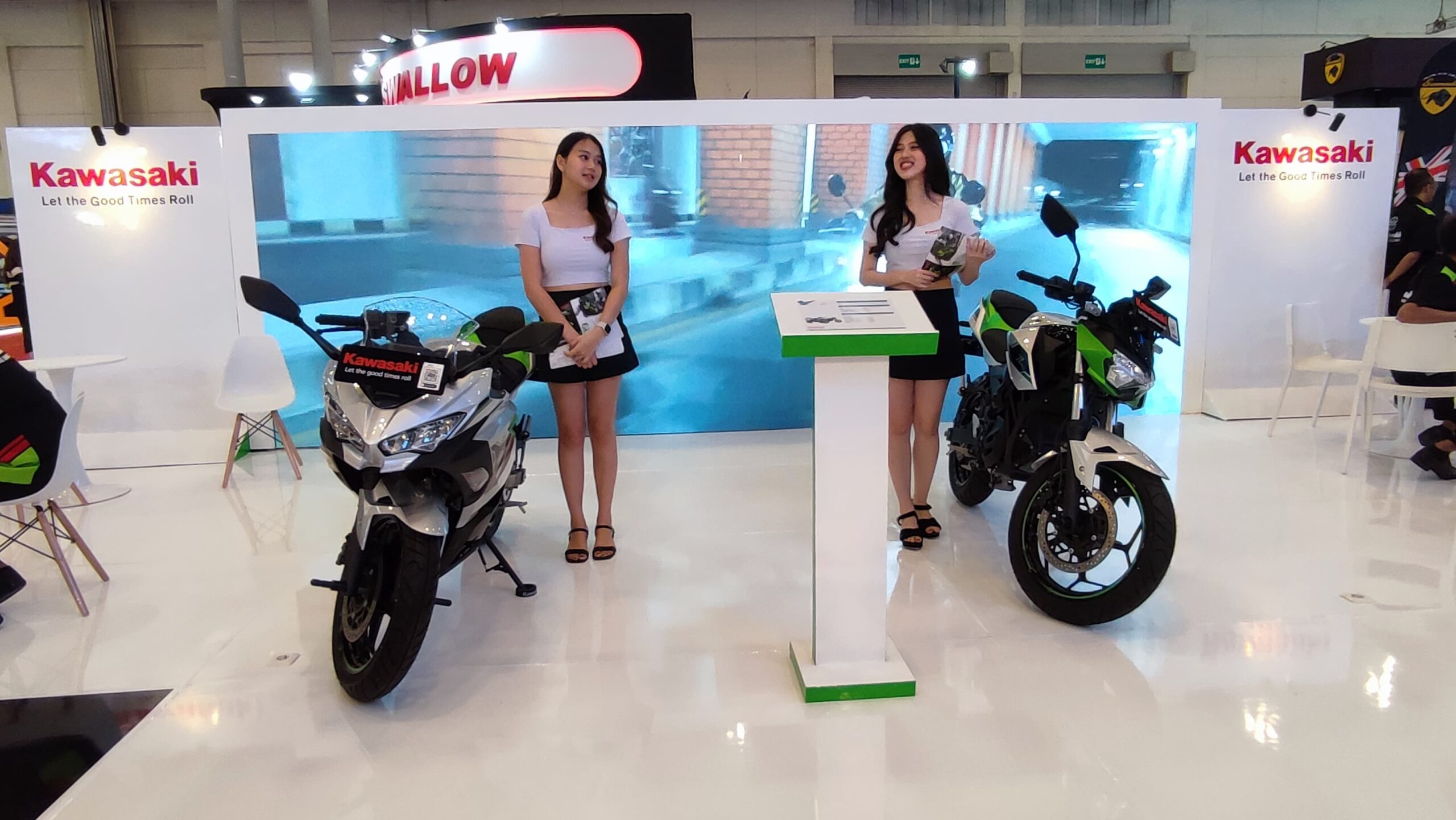 Kawasaki membawa sejumlah lini produk unggulan di IMOS 2024 - apakabar.co.id