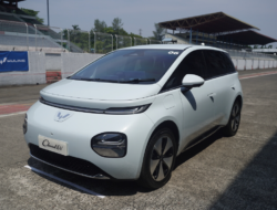 Harga Terjangkau dan Beri Kenyamanan, Wuling Cloud EV Dapat Penghargaan Best Value Electric Car