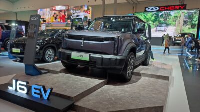 SUV Listrik Chery J6 Meluncur di GJAW 2024, Harganya Lagi Promo