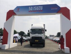 Dedikasi pada Industri Otomotif, Isuzu Diganjar 2 Penghargaan di Awal 2025
