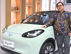 Mobil Listrik Terlaris di Indonesia, Wuling BinguoEV Tampil Memukau di GJAW 2024