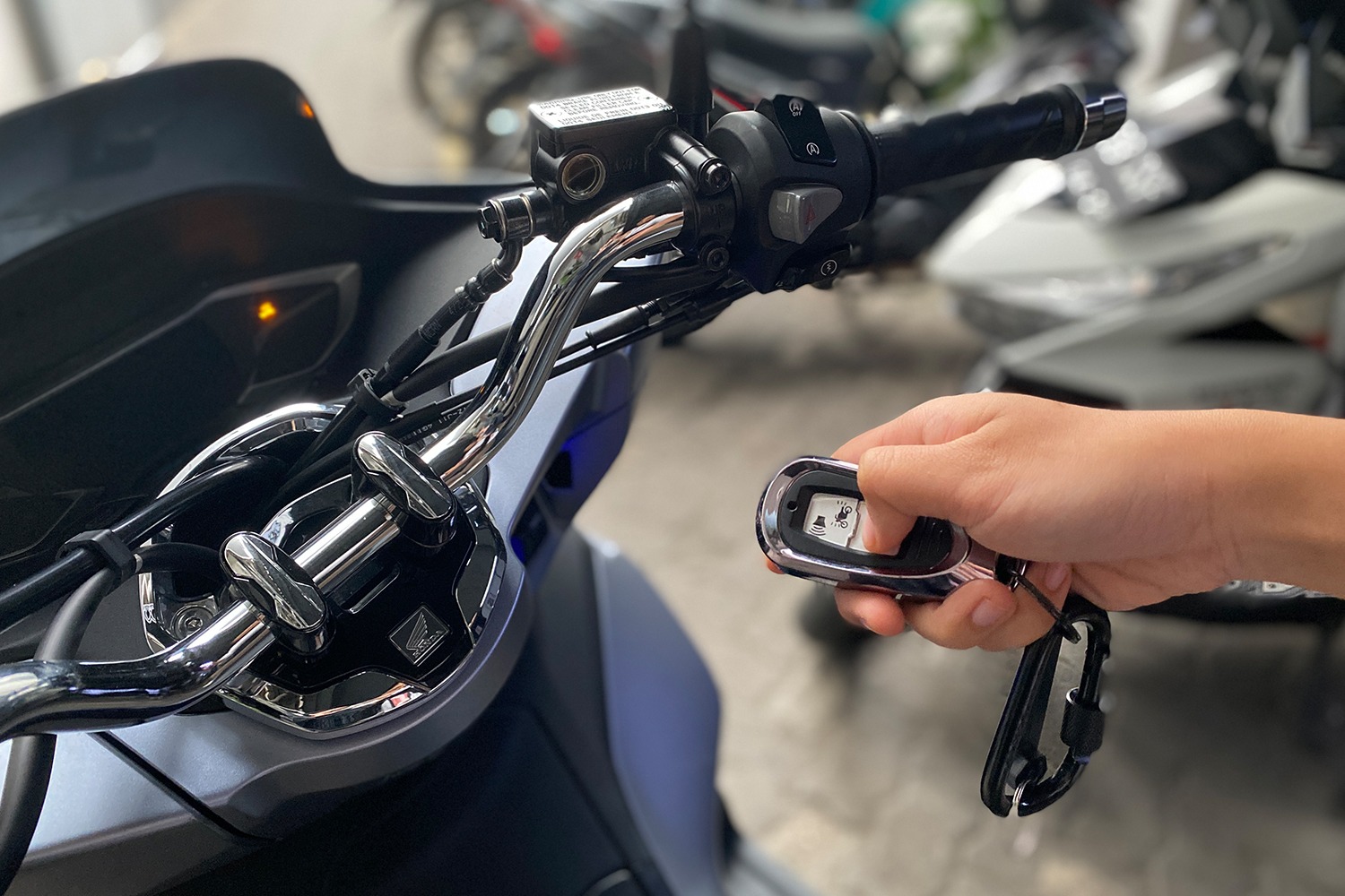 Fitur Smart Key System bisa ditemui di sejumlah model sepeda motor Honda - apakabar.co.id