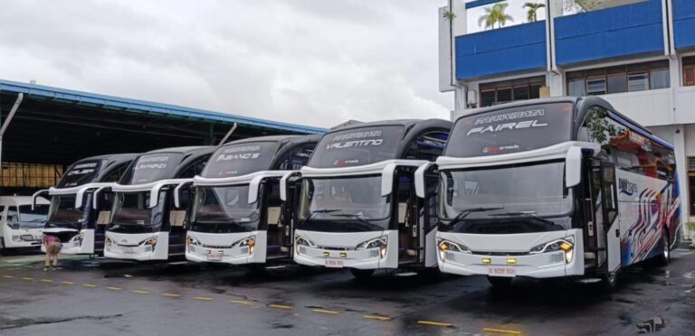 PO DMH Trans merilis 5 unit armada terbaru menggunakan Hino Bus RM 280 ABS - apakabar.co.id