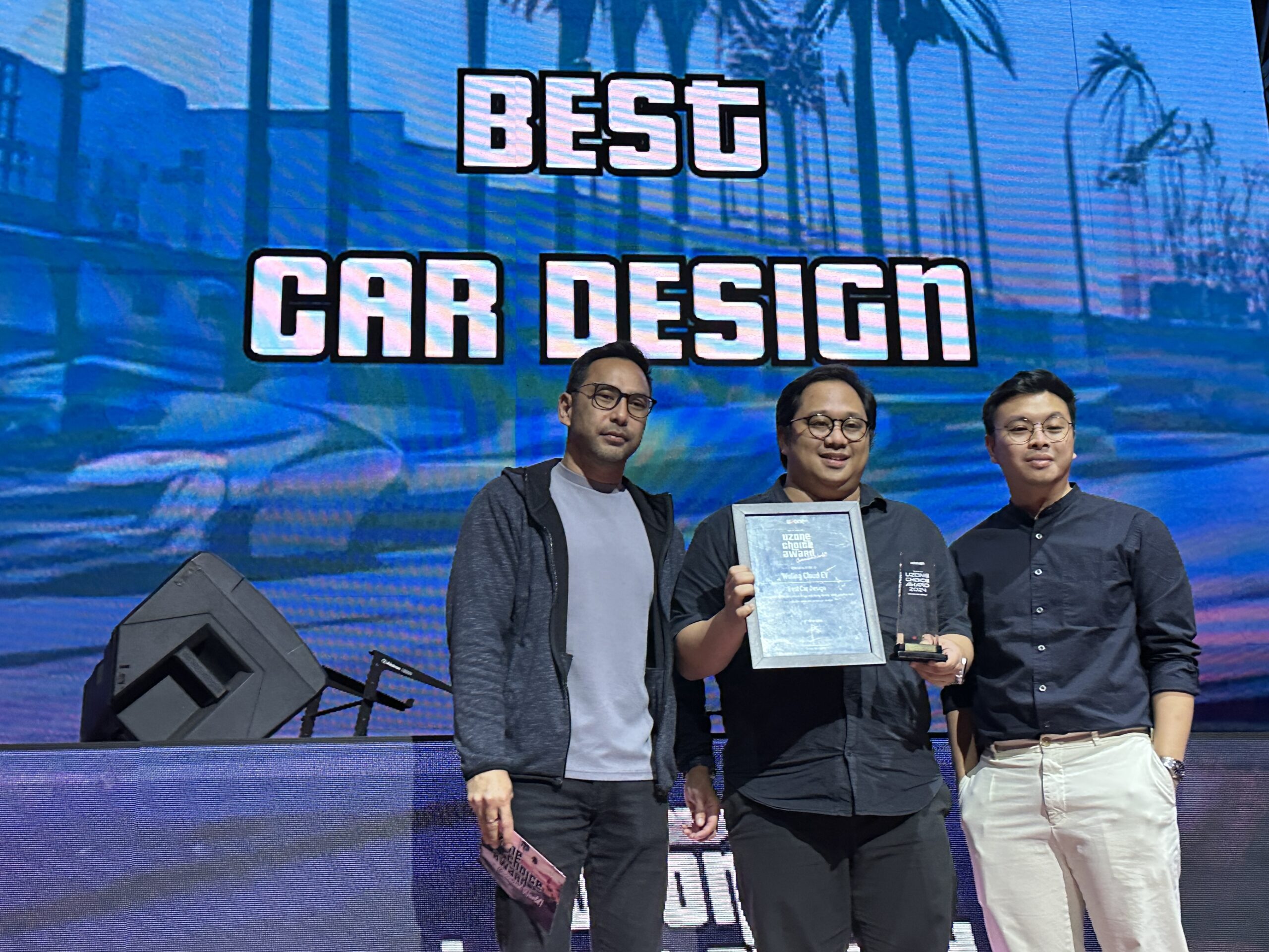 Wuling Cloud EV meraih predikat Best Car Design dalam ajang The 5th Uzone Choice Award - apakabar.co.id