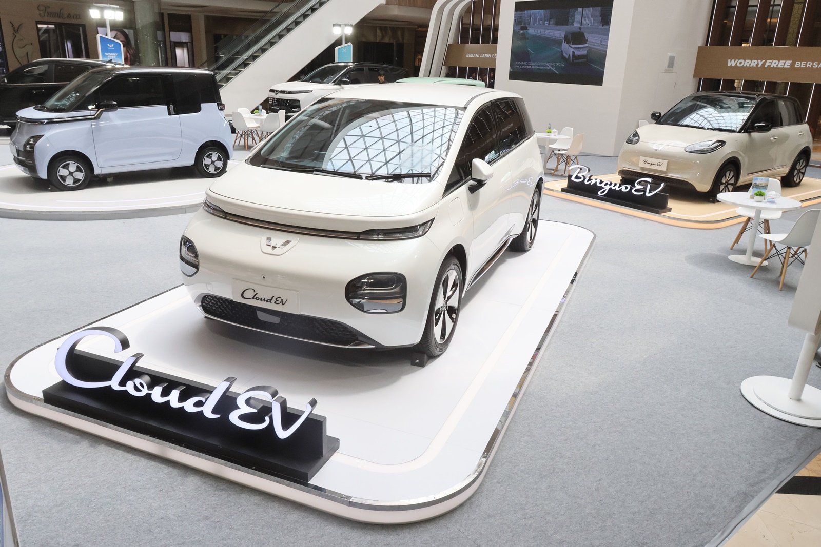 Solusi mobilitas berkelanjutan ini terwujud dengan adanya Wuling ABC Stories yakni Air ev, BinguoEV, dan Cloud EV - apakabar.co.id