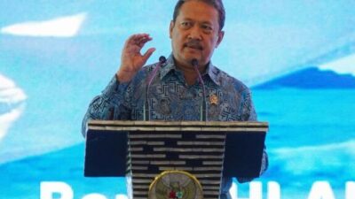 Trenggono Minta Program Ekonomi Biru Diawasi Ketat