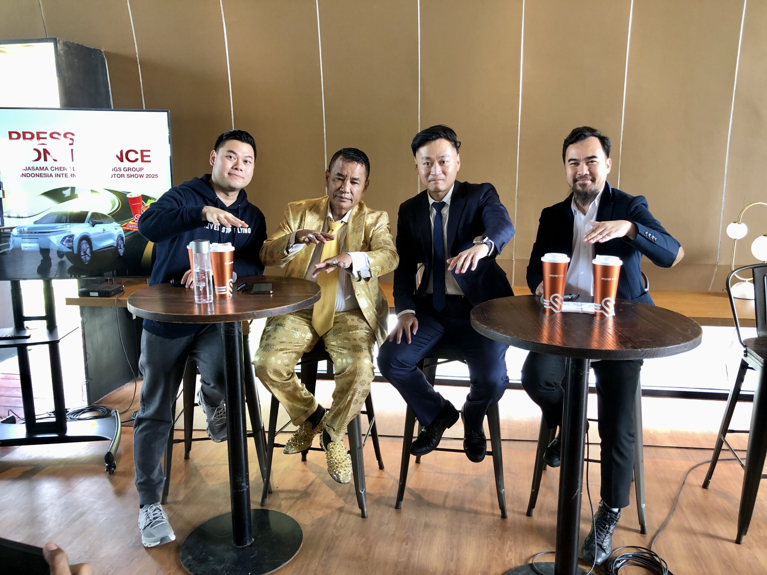 Chery x Holywings Group di IIMS 2025, Beli Kopi Bisa Dapat Omoda E5 - apakabar.co.id