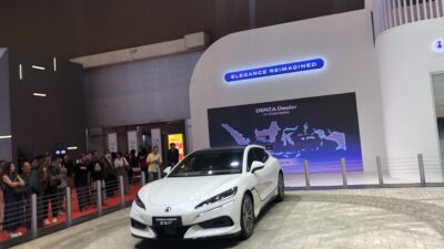 Denza Z9GT unjuk gigi di IIMS 2025 - apakabar.co.id