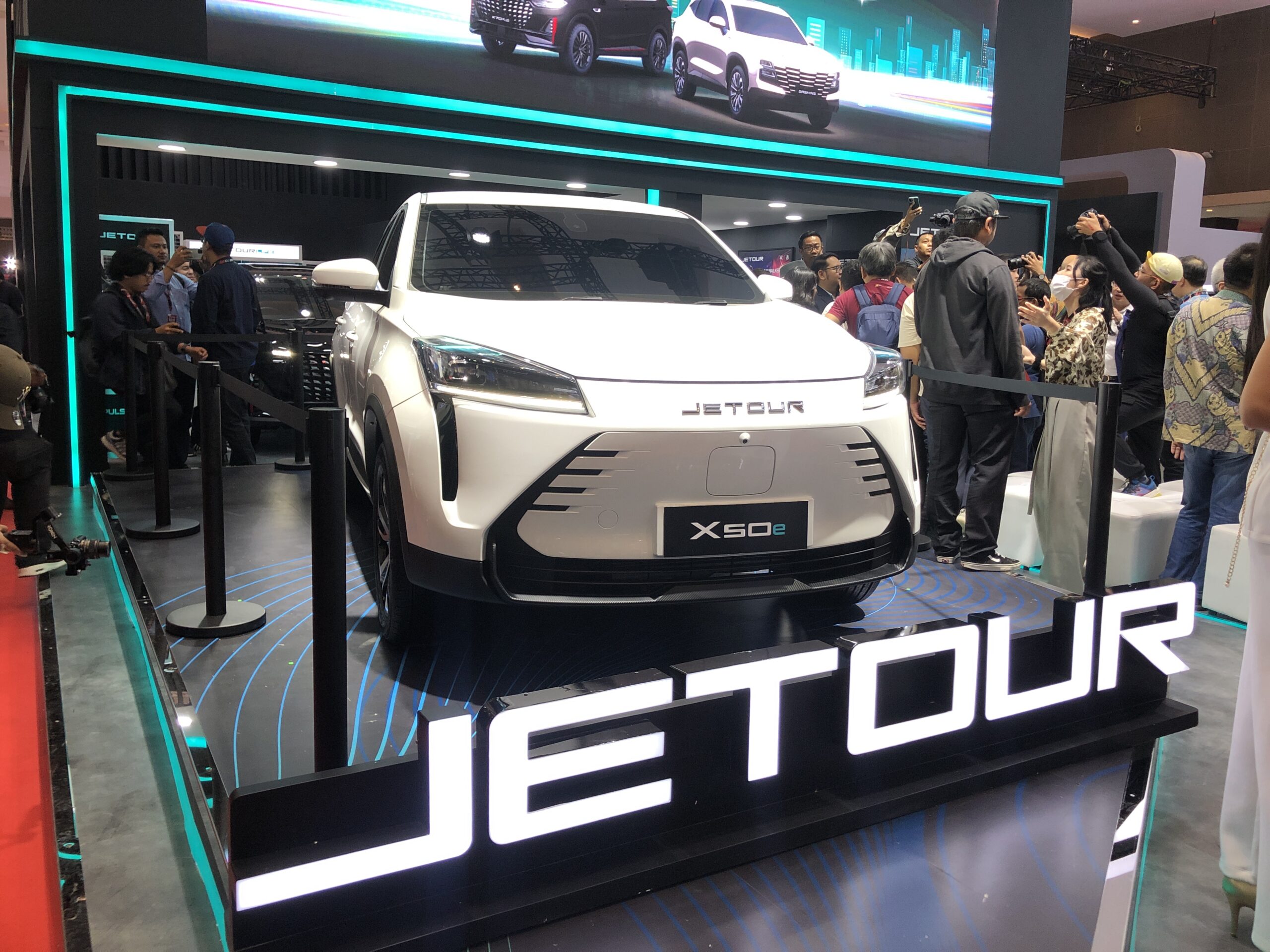 Jetour kenalkan SUV listrik X50e di IIMS 2025 - apakabar.co.id