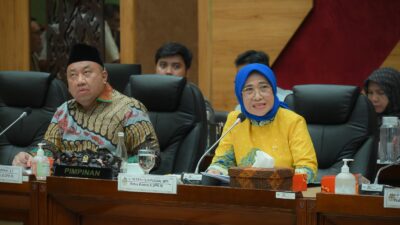 DPR Setujui Naturalisasi Tiga Pemain Belanda untuk Timnas Indonesia