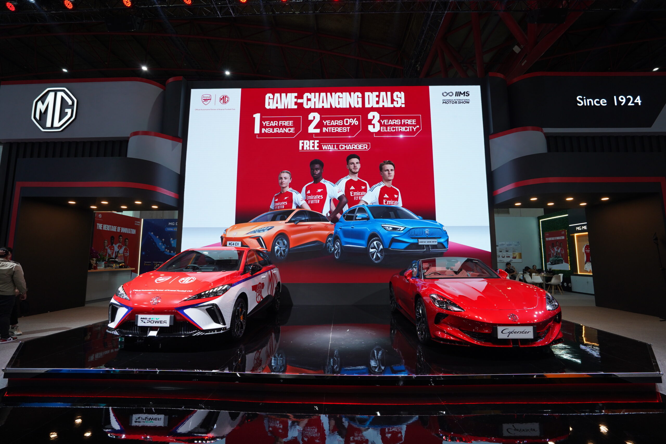 MG Tampilkan Lini Produk Lengkap di IIMS 2025, Ada 4 EV dengan Arsenal Livery - apakabar.co.id