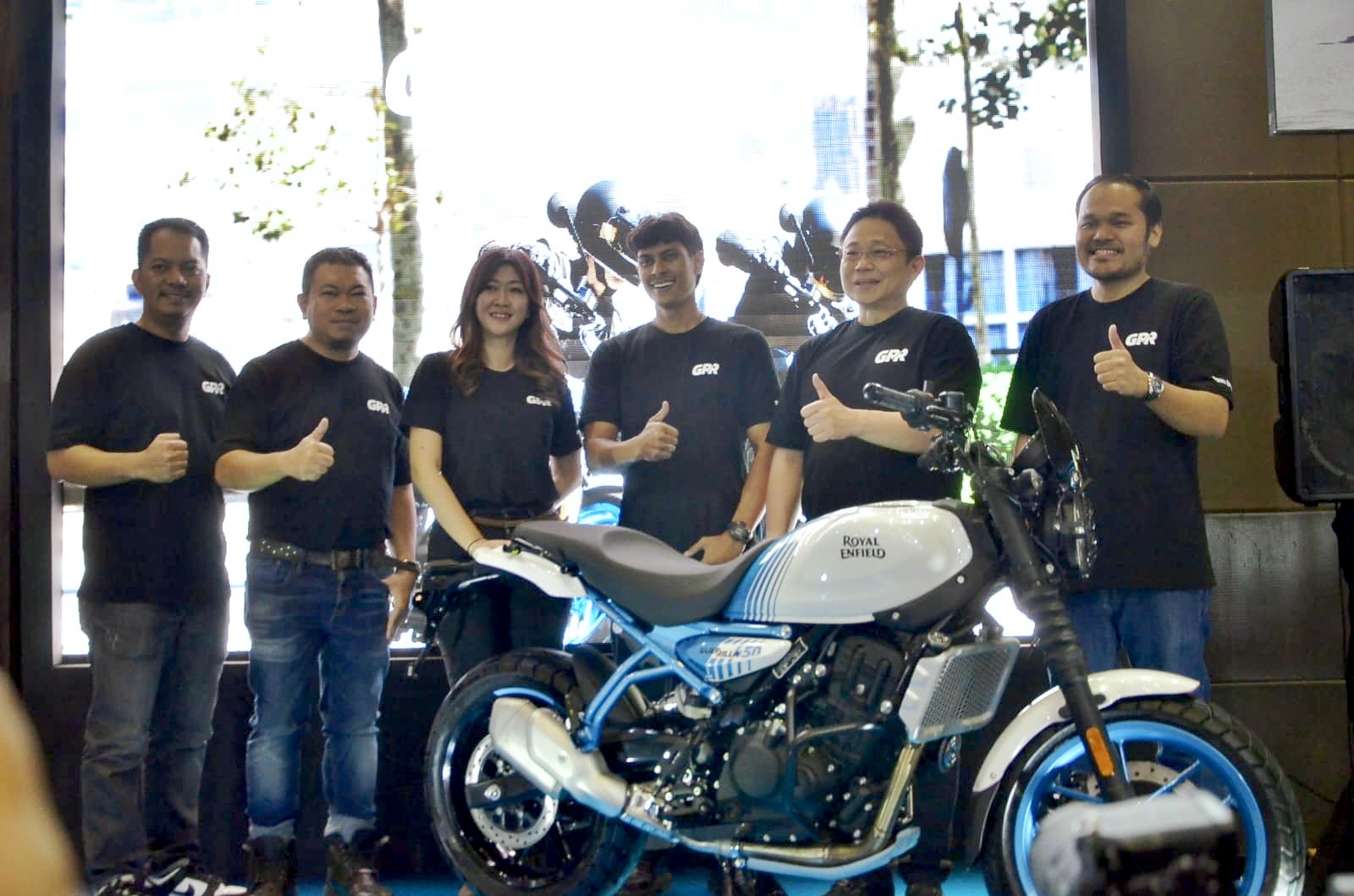 Royal Enfield Guerrilla 450 meluncur di IIMS 2025 - apakabar.co.id